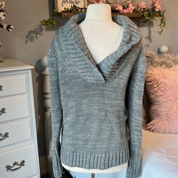 Comfy Sweater Gray Sequin Collar Plunge Neck Roomy Womens Medium - Picture 11 of 16
